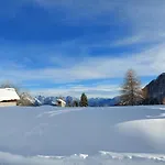 Hotel Enzo Moro Sùtrio