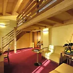 Enzo Moro Hotell 3*
